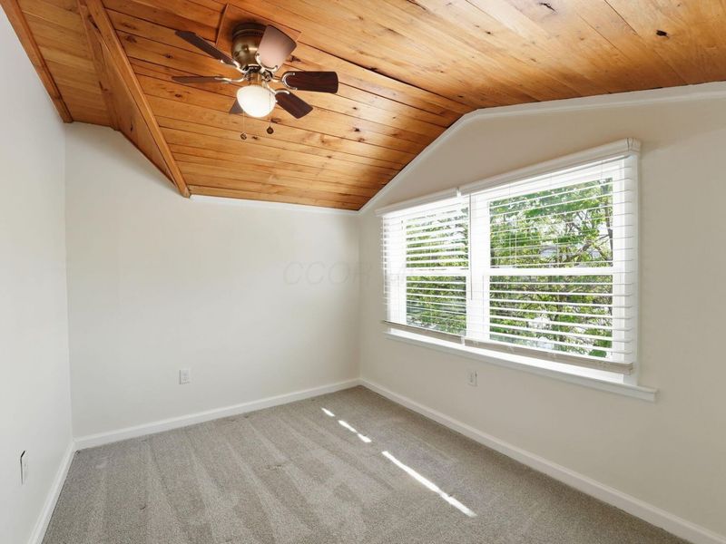 3485 Indianola Avenue, Columbus, OH 43214 Photo 21