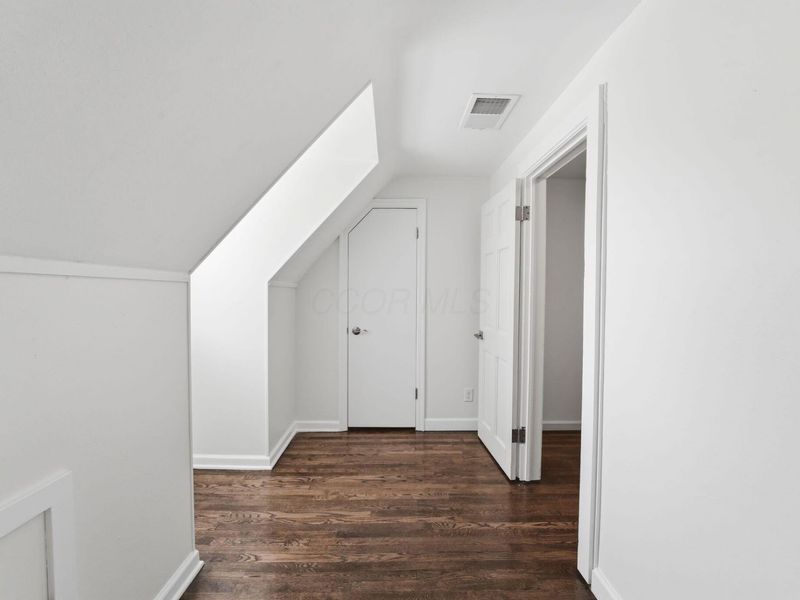 3485 Indianola Avenue, Columbus, OH 43214 Photo 22