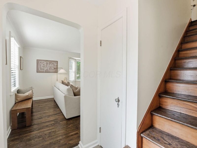 3485 Indianola Avenue, Columbus, OH 43214 Photo 3