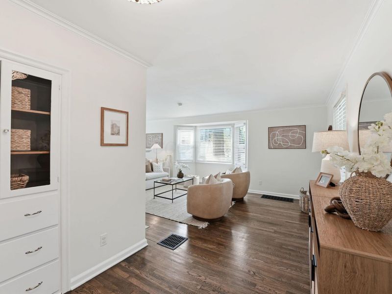 3485 Indianola Avenue, Columbus, OH 43214 Photo 6