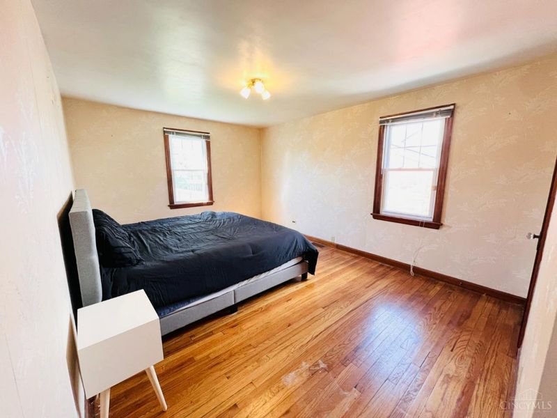 7905 Plainfield Road, Deer Park, OH 45236 Photo 11