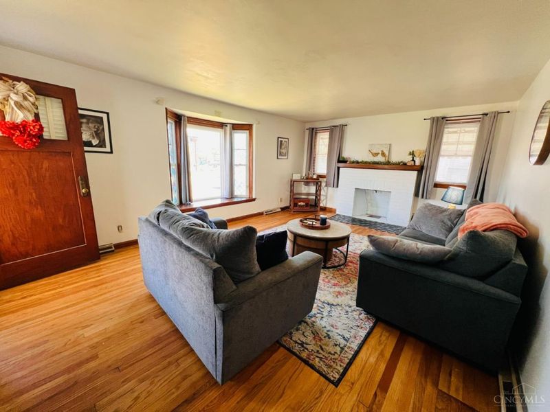 7905 Plainfield Road, Deer Park, OH 45236 Photo 4