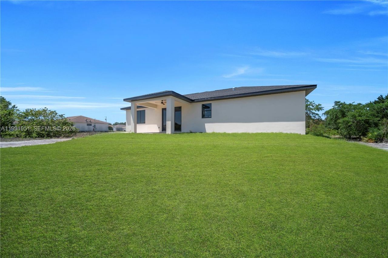 2707 29th St , Lehigh Acres, FL 33976 Photo