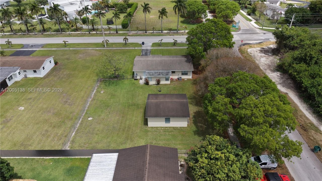 640 SW 5th Ave , Florida City, FL 33034 Photo