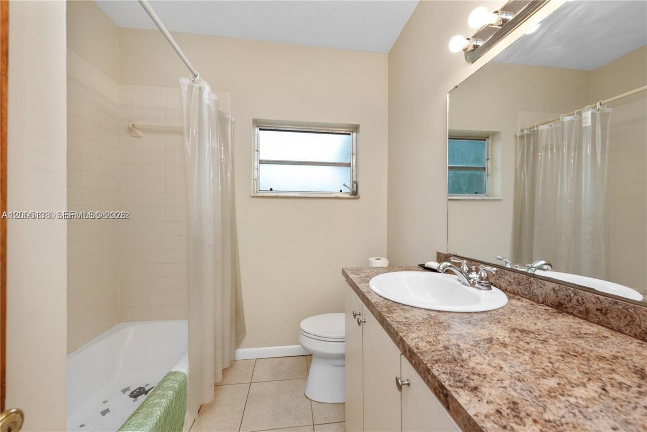640 SW 5th Ave , Florida City, FL 33034 Photo