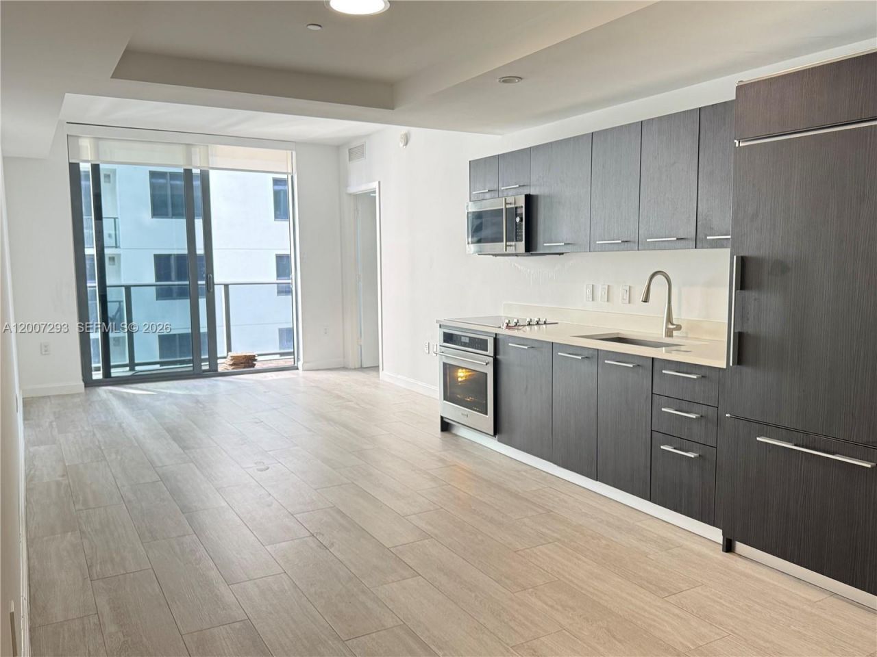 55 SW 9th St, Unit 1809, Miami, FL 33130 Photo