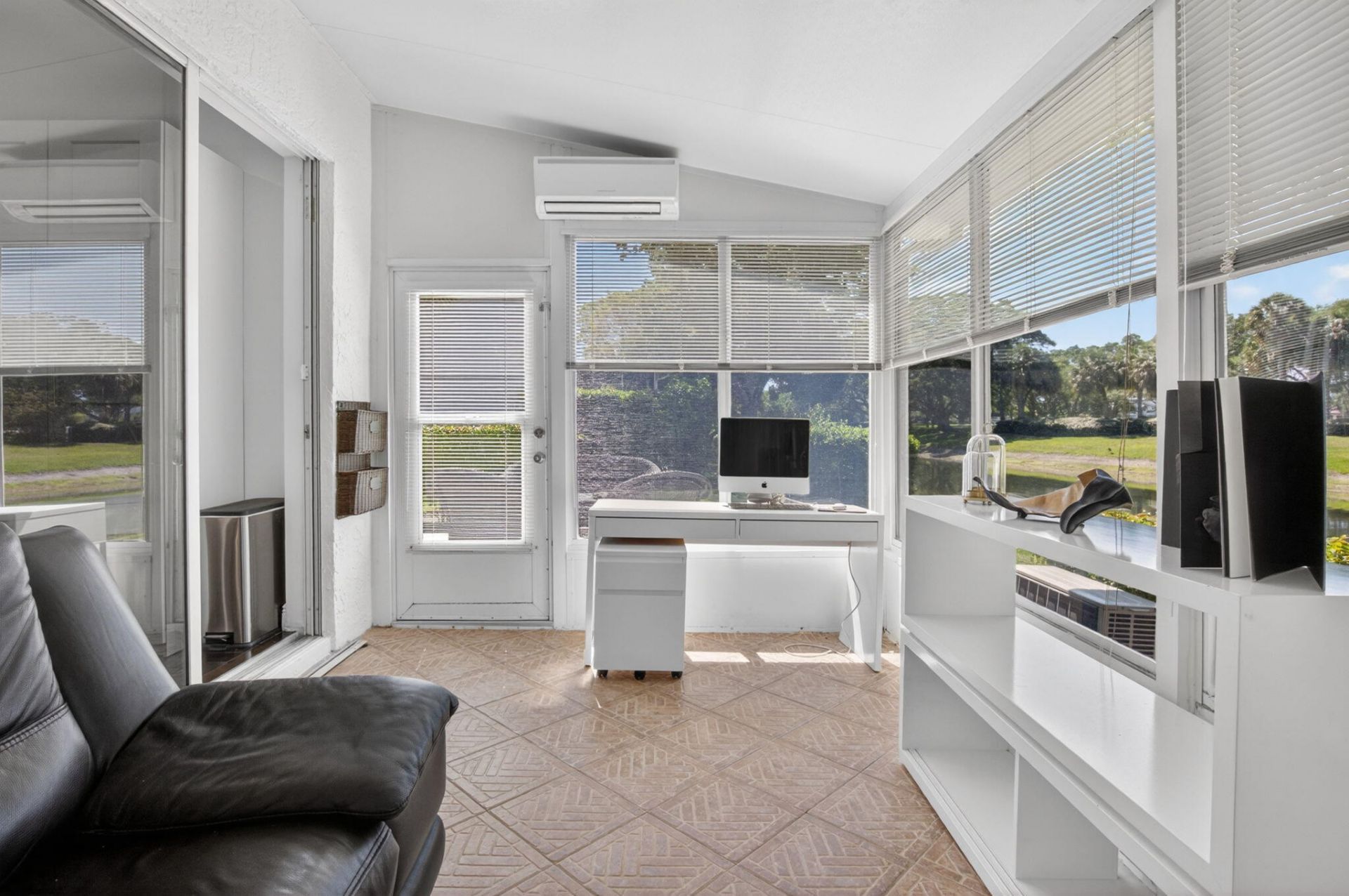 10530 Lake Vista Circle, Boca Raton, FL 33498 Photo