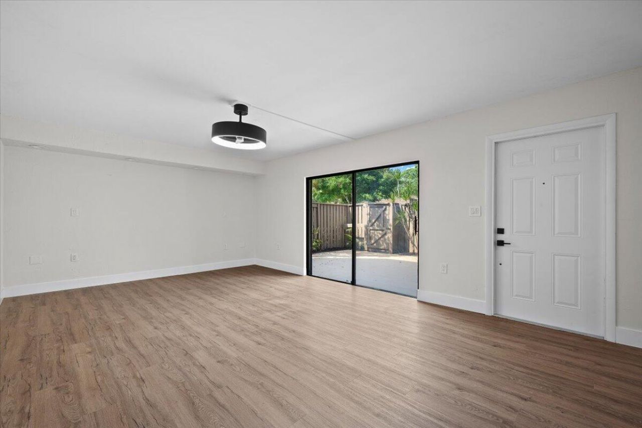 1417 14th Court, Palm Beach Gardens, FL 33410 Photo