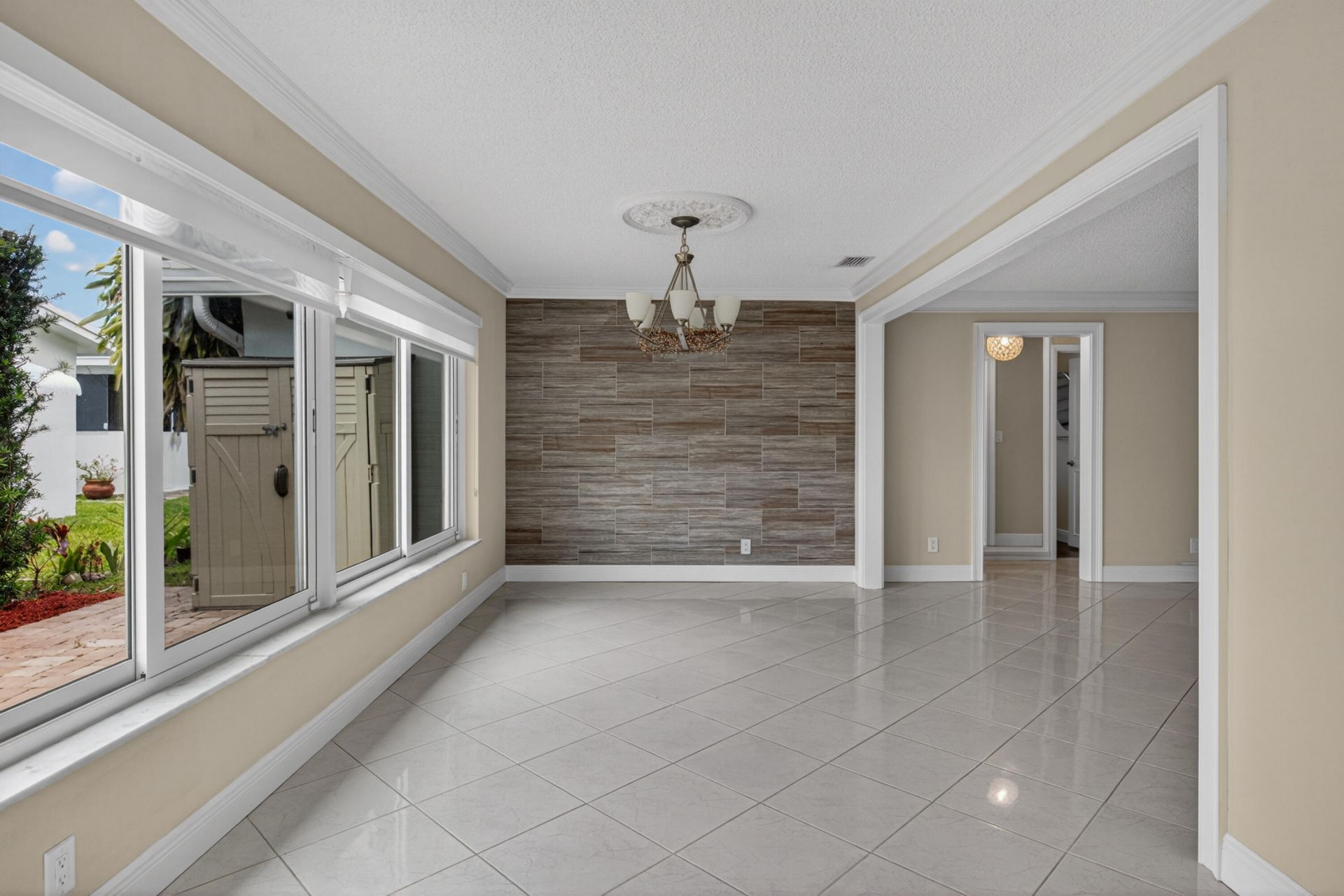 391 Leisure Boulevard, Pompano Beach, FL 33064 Photo