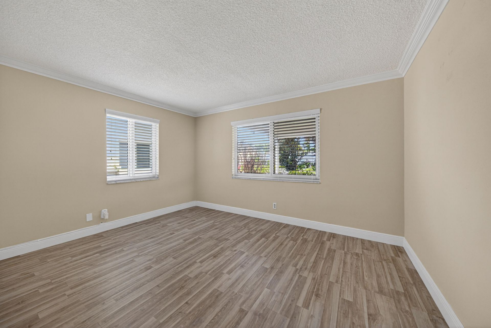391 Leisure Boulevard, Pompano Beach, FL 33064 Photo