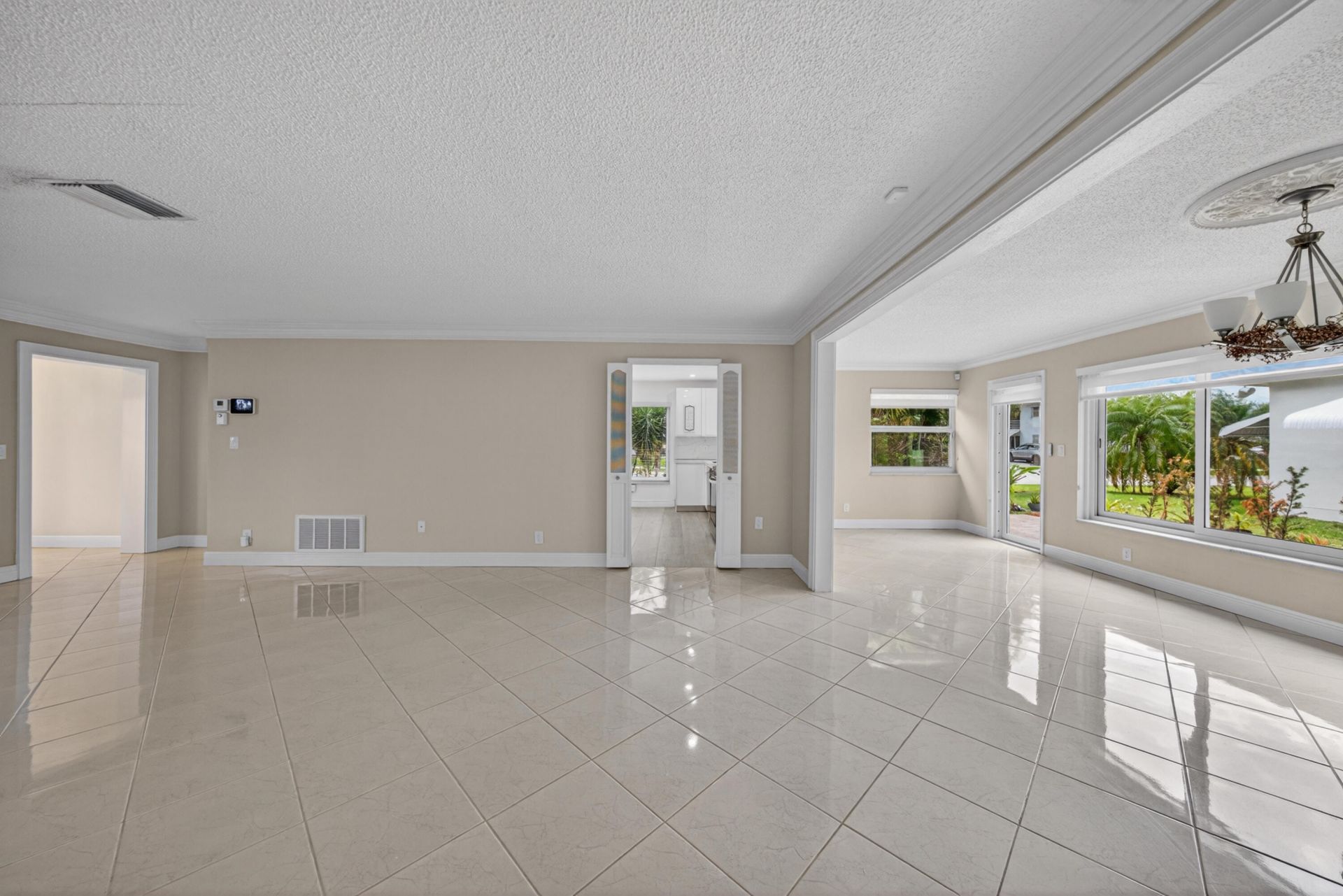 391 Leisure Boulevard, Pompano Beach, FL 33064 Photo