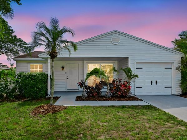 5372 Courtney Circle, Boynton Beach, FL 33472