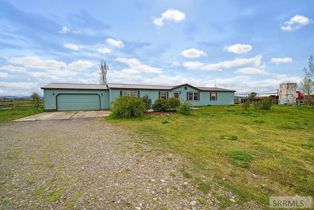 4230 E 100 N, Rigby, ID 83442 Main Photo