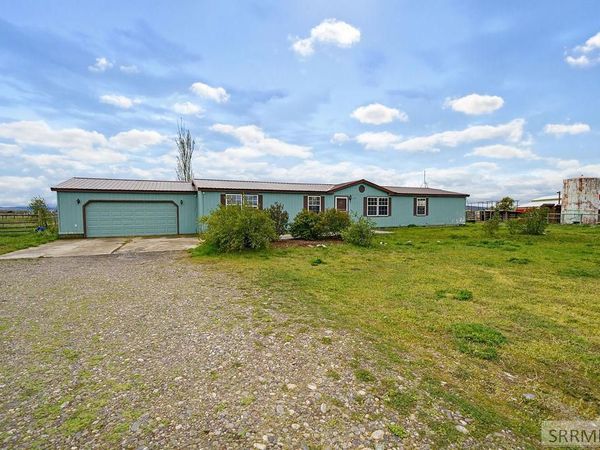 4230 E 100 N, RIGBY, ID 83442