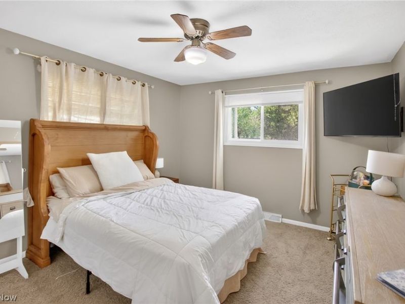 7434 Meadow Lane, Parma, OH 44134 Photo 19