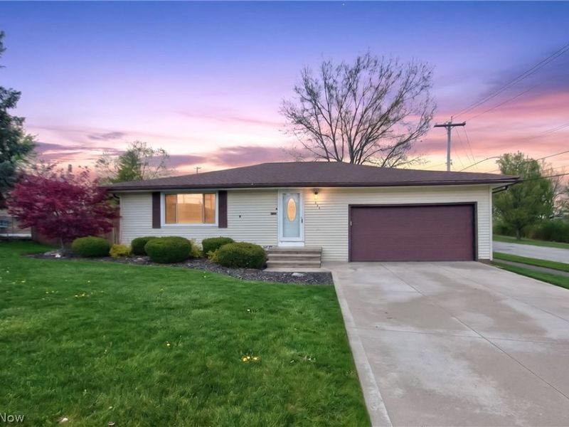 7434 Meadow Lane, Parma, OH 44134 Photo 2