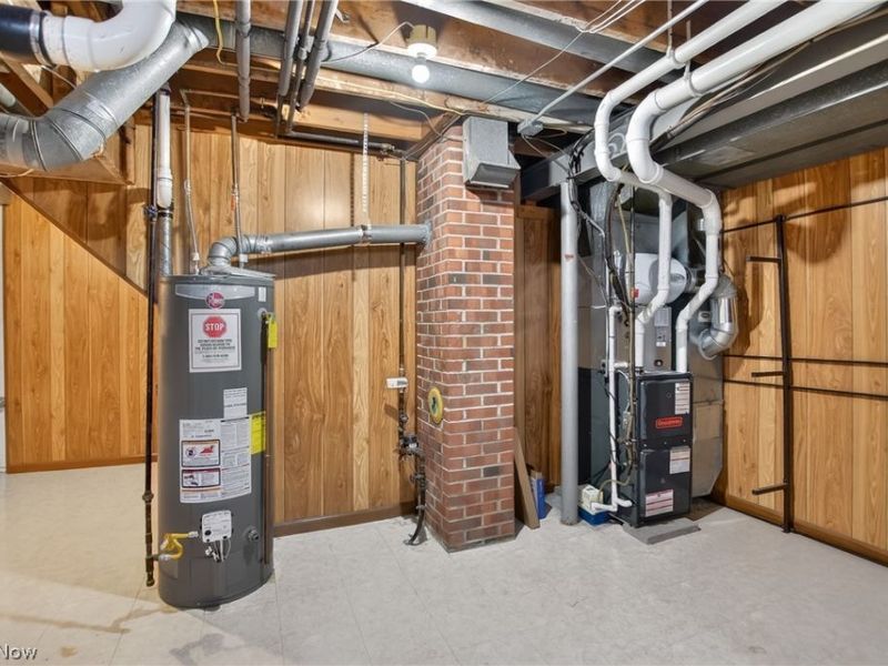 7434 Meadow Lane, Parma, OH 44134 Photo 34