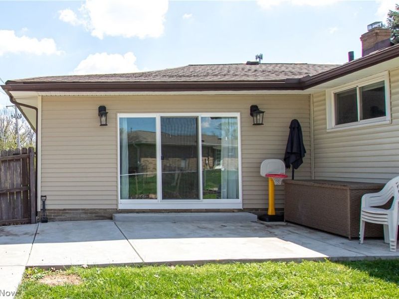 7434 Meadow Lane, Parma, OH 44134 Photo 36