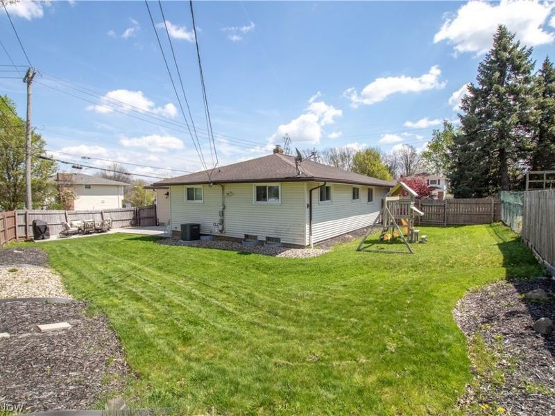 7434 Meadow Lane, Parma, OH 44134 Photo 39