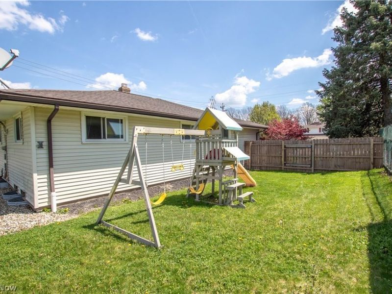 7434 Meadow Lane, Parma, OH 44134 Photo 40