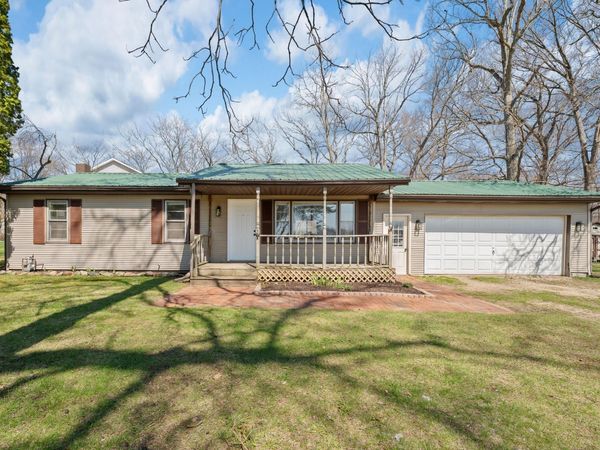 23990 Avenue C, Edwardsburg, MI 49112