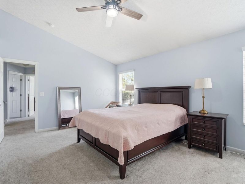2085 Parklawn Drive, Lewis Center, OH 43035 Photo 37