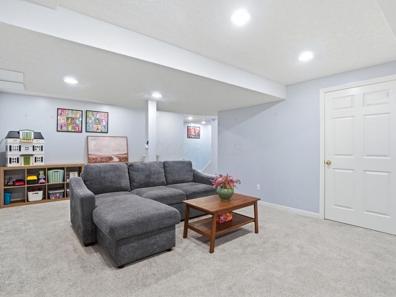 2085 Parklawn Drive, Lewis Center, OH 43035 Photo 60