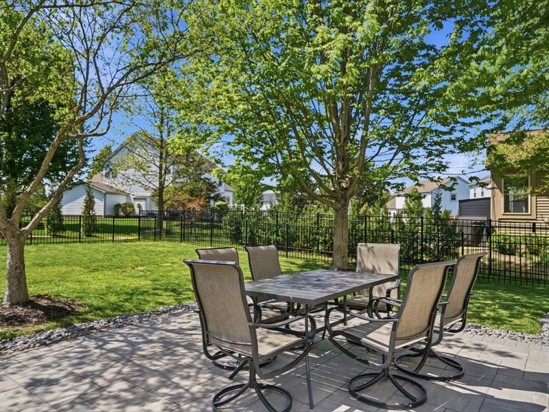 2085 Parklawn Drive, Lewis Center, OH 43035 Photo 81