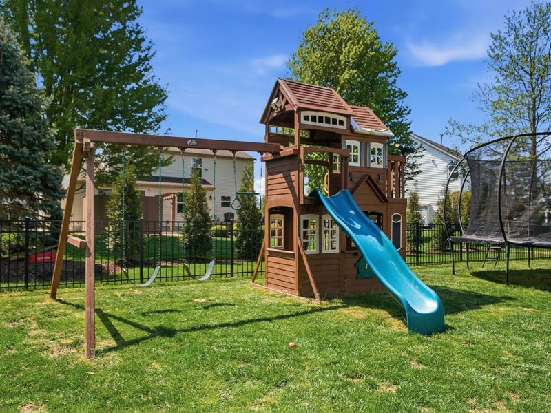 2085 Parklawn Drive, Lewis Center, OH 43035 Photo 83