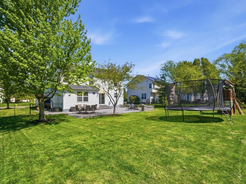 2085 Parklawn Drive, Lewis Center, OH 43035 Photo 85