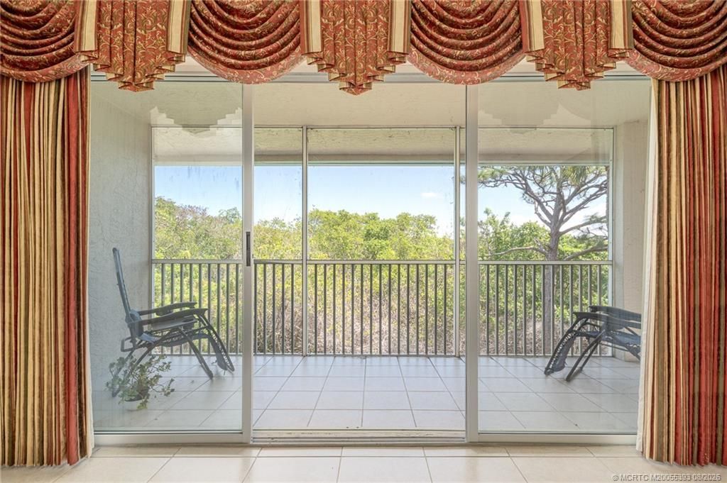 1527 SE Prestwick Lane, Unit 6D, Port Saint Lucie, FL 34952 Photo