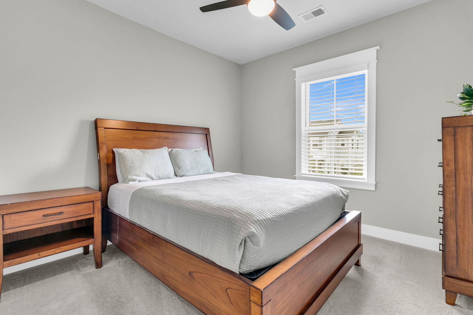 4046 Maidstone Drive Photo 30