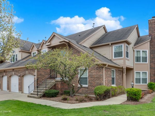 2530 Live Oak Lane , Buffalo Grove, IL 60089
