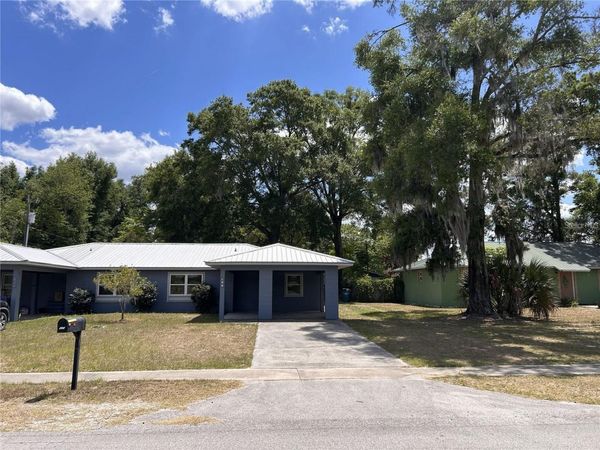 911 NW 4TH AVENUE , CHIEFLAND, FL 32626