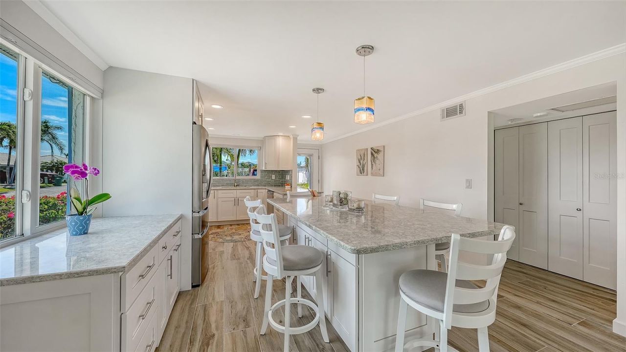 925 Spanish Drive N, Longboat Key, FL 34228 Photo