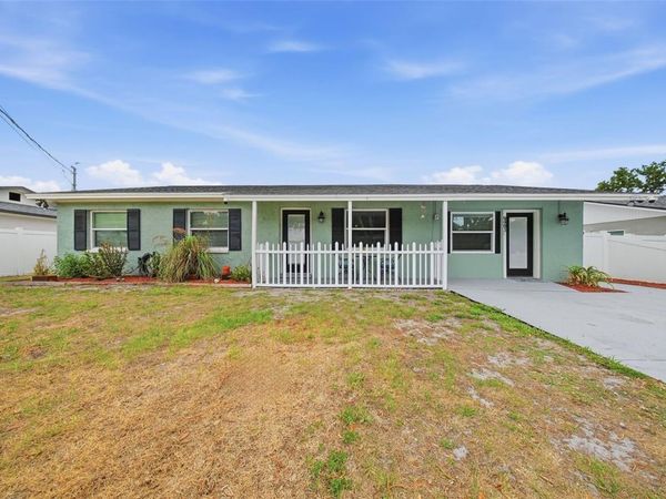 9403 OAK RIDGE AVENUE, RIVERVIEW, FL 33578