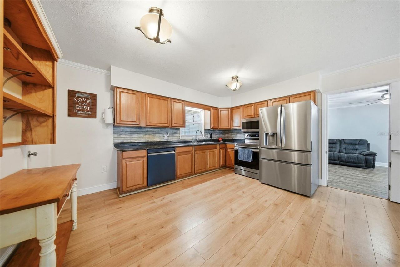 9403 Oak Ridge Avenue, Riverview, FL 33578 Photo