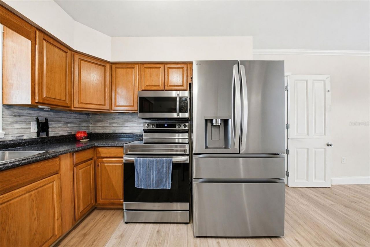 9403 Oak Ridge Avenue, Riverview, FL 33578 Photo