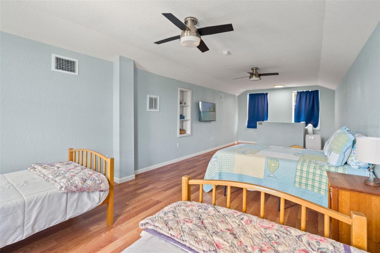 1566 Indian Bay Road , Spring Hill, FL 34607 Photo