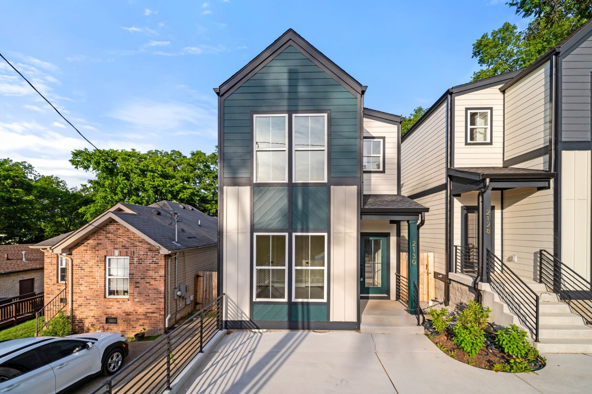 2130 12th Ave N, Nashville, TN 37208 Main Photo