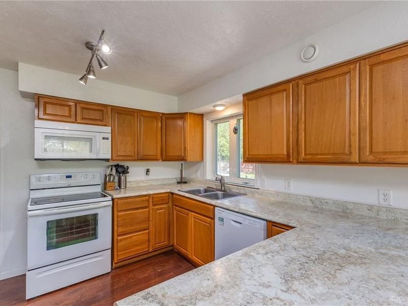 263 N American Boulevard, Vandalia, OH 45377 Photo 20