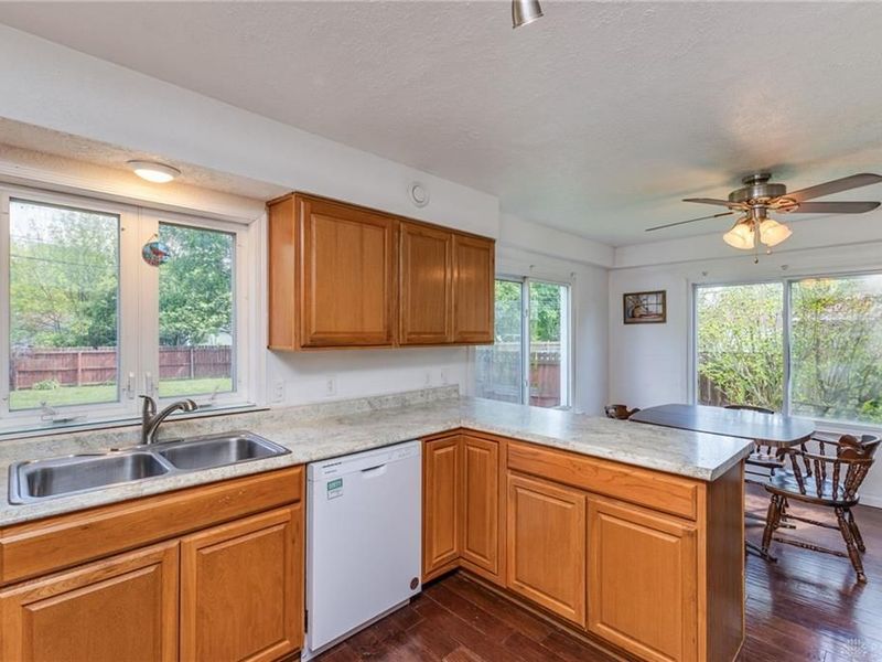 263 N American Boulevard, Vandalia, OH 45377 Photo 22