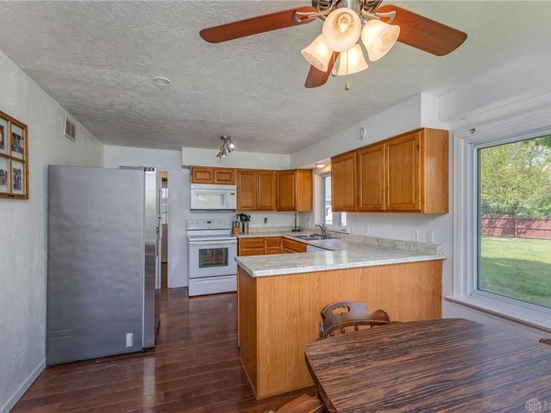 263 N American Boulevard, Vandalia, OH 45377 Photo 24