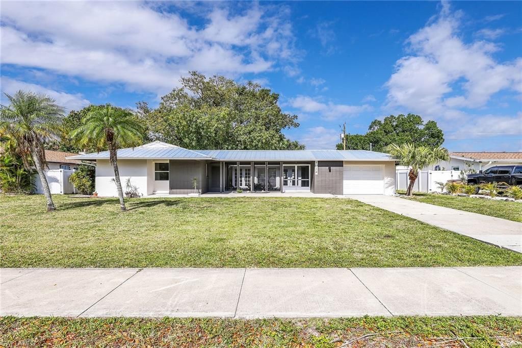 4014 SE 4th Ave, Cape Coral, FL 33904 Photo