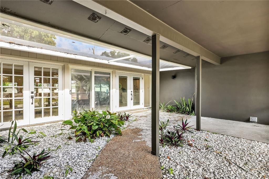 4014 SE 4th Ave, Cape Coral, FL 33904 Photo