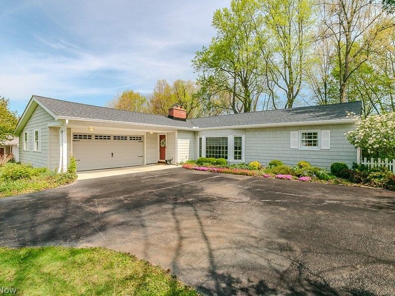 7761 Fairlawn Drive, Mentor, OH 44060 Photo 2