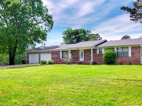 190 Richland Circle , Russellville, AR 72802
