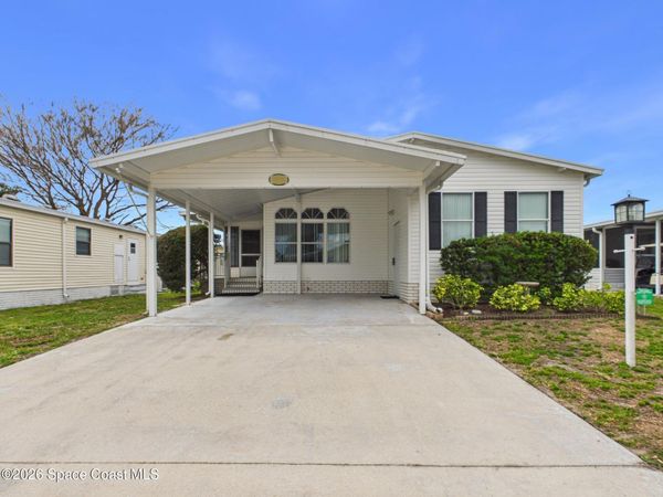 573 Dolphin Circle , Barefoot Bay, FL 32976