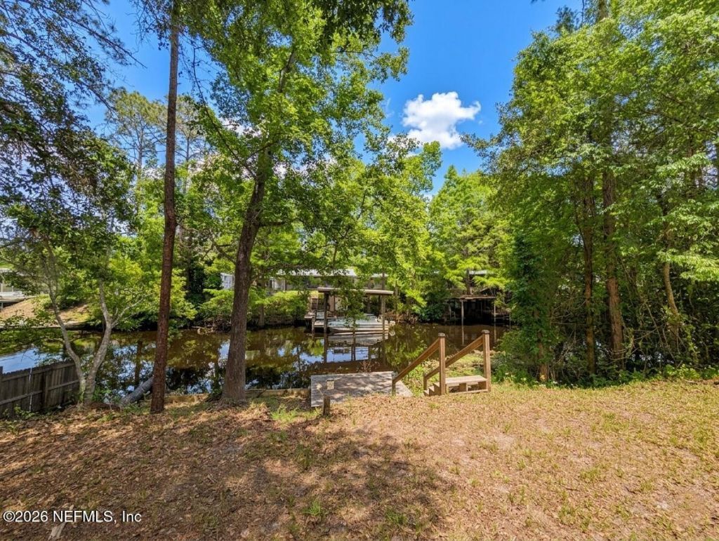 102 Waterway Drive, Palatka, FL 32187 Photo