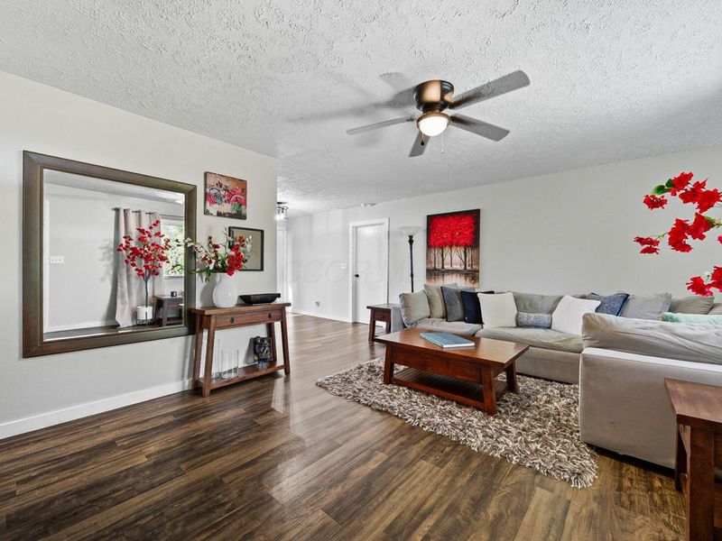 6355 Taylor Road , Blacklick, OH 43004 Photo 4